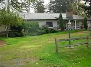 862 Park Ave, Oak Harbor, WA 98277