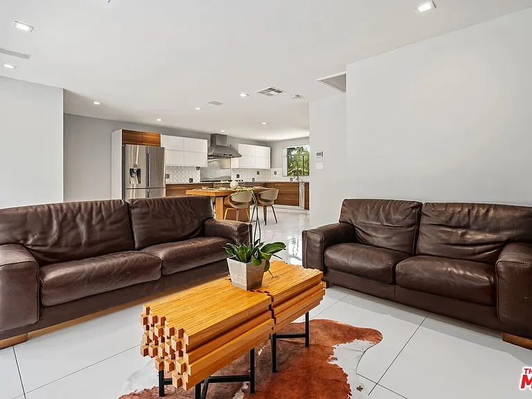22263 Buena Ventura St — Photo 3