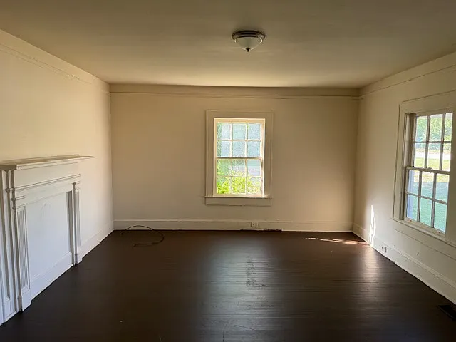 1720 W Parker Rd — Photo 5