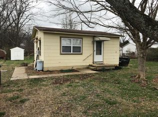 204 10th Ave N, Decherd, TN 37324