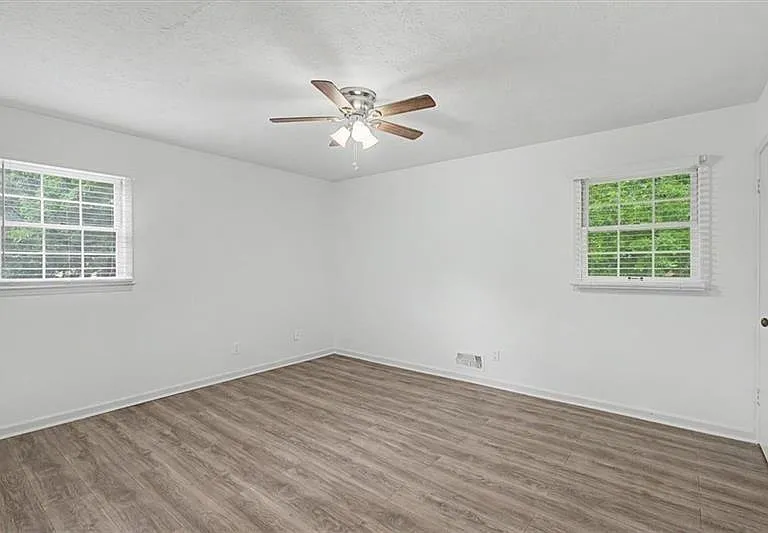 2985 Fredrick Dr — Photo 26