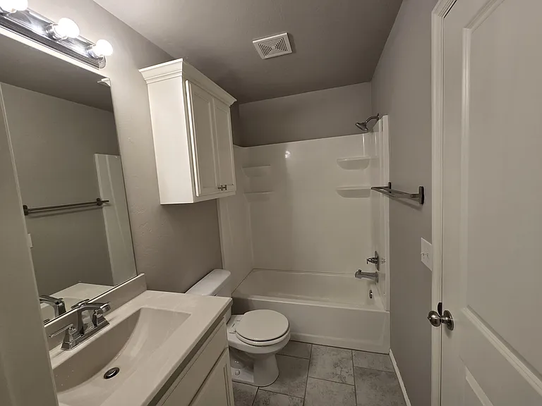 1309 S Landry Ln — Photo 20