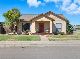 881 Gill Way, Chowchilla, CA 93610