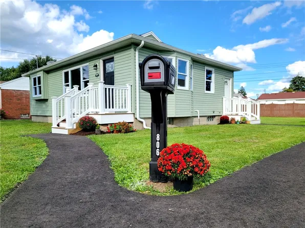 806 Sherwood Ct, Depew, NY 14043