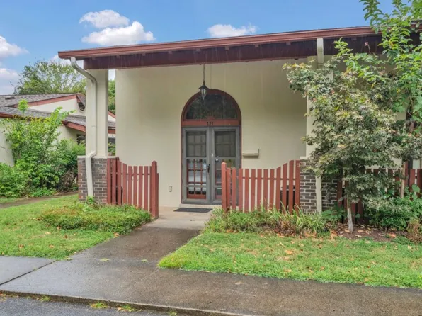 214 Old Hickory Blvd APT 121, Nashville, TN 37221