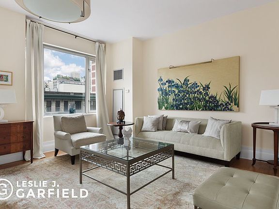5th image of 21 E 96th St #7