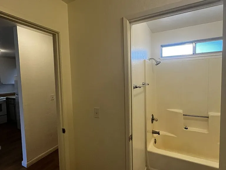 3422 Imperial Way — Photo 7