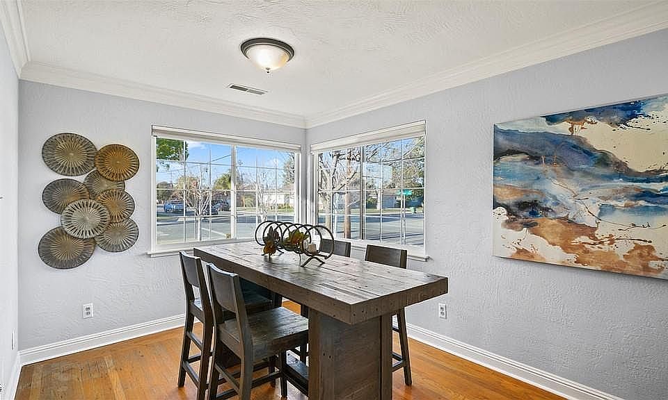 1st image of 38119 Glendale Dr