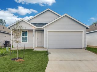 7726 Bohemian Grv, San Antonio, TX 78227