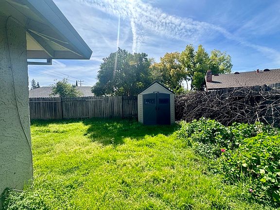 4th image of 5813 Hazel Ave