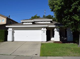 104 Hibiscus Ct, Roseville, CA 95747
