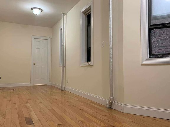 4th image of 315 E 73rd St APT 10