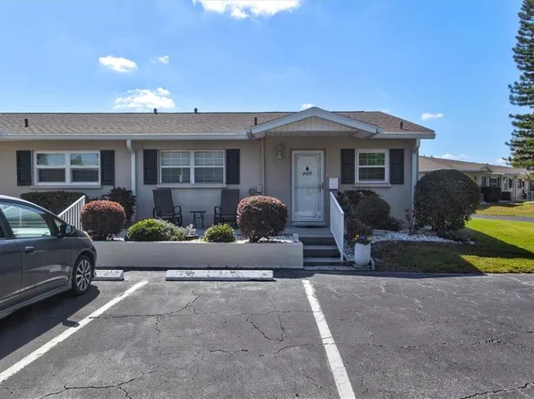 2425 Golf Course Dr #704, Sarasota, FL 34234