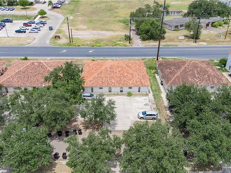 604 Buena Vista Dr #H — Photo 3