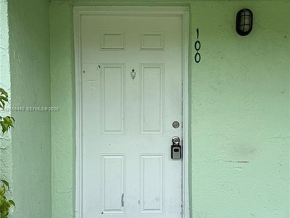 4th image of 4098 N Pine Island Rd APT 100