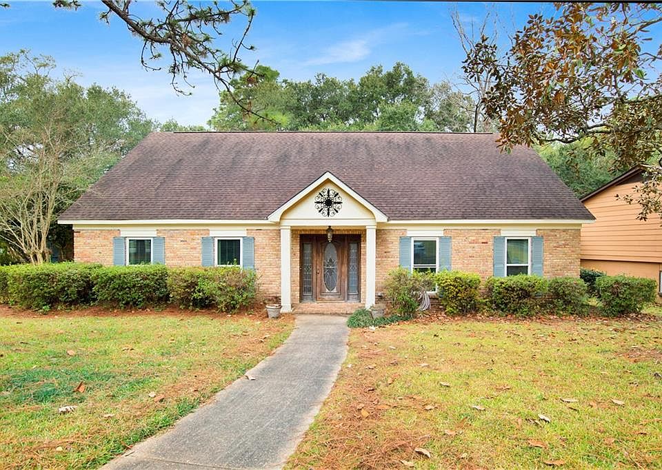 1st image of 5770 Chester Ct
