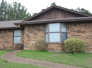 4875 Oak Hill Dr, Flint, TX 75762