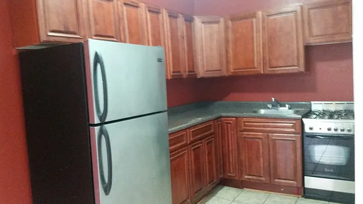 Rented by Lang Realty LLC | media 42