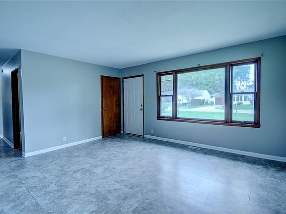 2nd image of 2137 N Lesley Ave