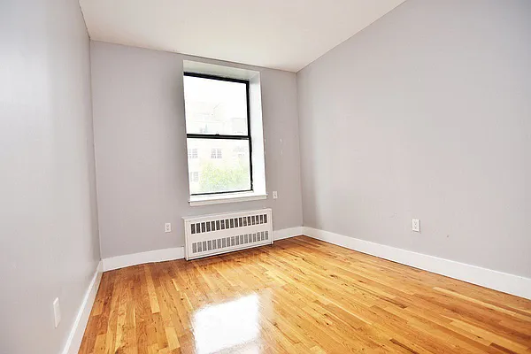 Rented by Bohemia Realty Group | media 10