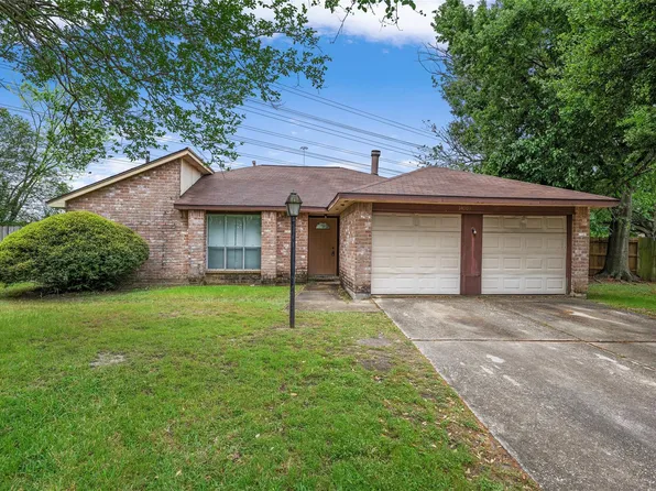 14003 Valley Grove Dr, Houston, TX 77066