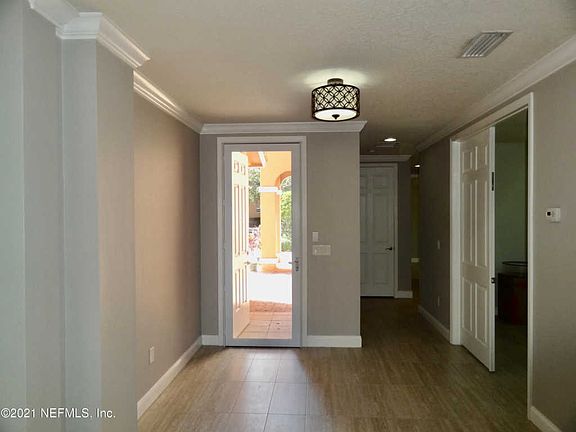 3rd image of 122 Hidden Palms Ln #101