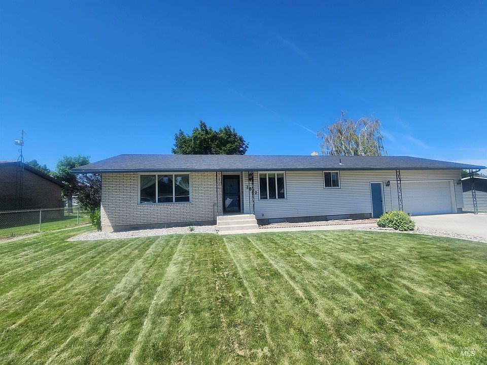 1st image of 2872 Janis Dr