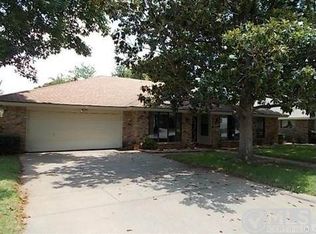 3505 Danbury Dr, Arlington, TX 76016