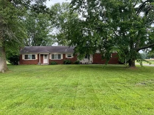 746 S High St, Mount Orab, OH 45154