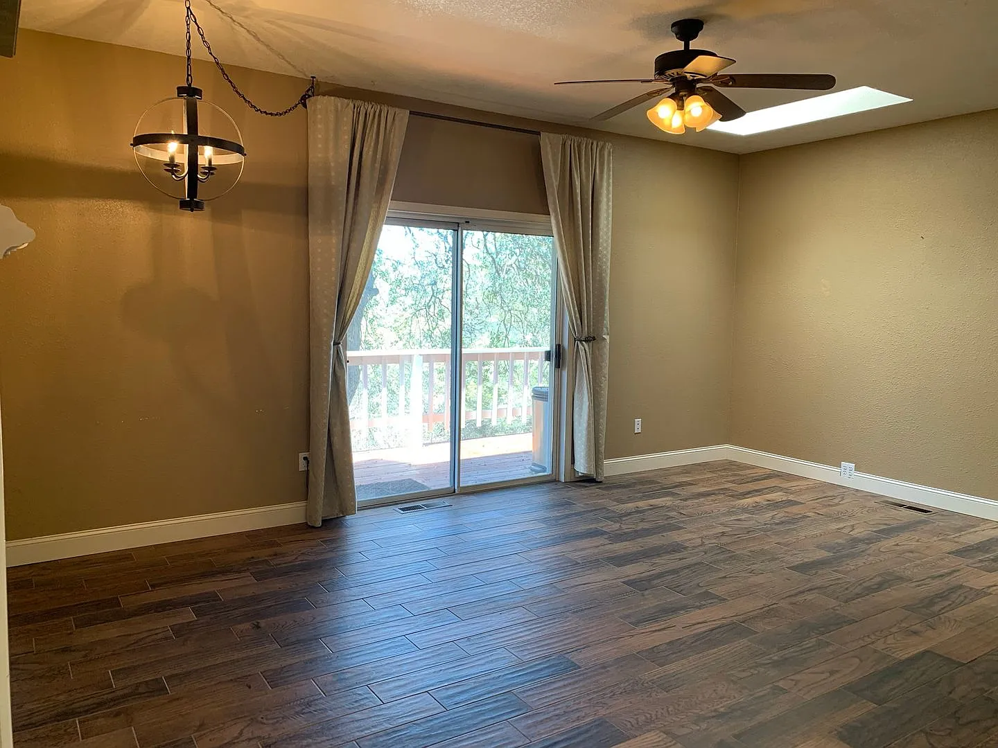 Beautiful Home Located In Lambert Lake Estates! — Photo 4