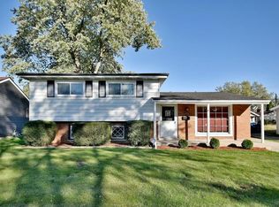 437 S Yale Ave, Addison, IL 60101