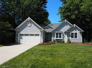 38475 Crossbrook Ave, Willoughby, OH 44094