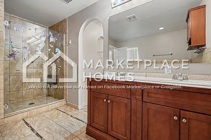 830 Painesville St SE — Photo 20