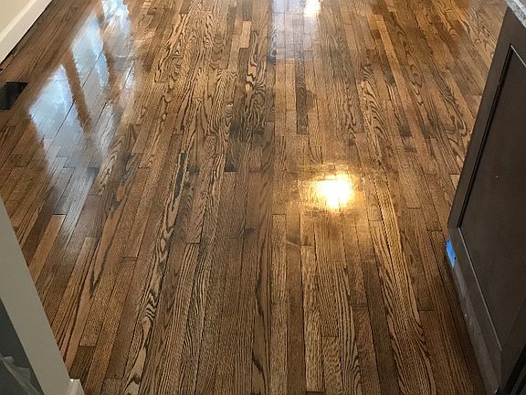 4th image of 7307 Leigh Dr