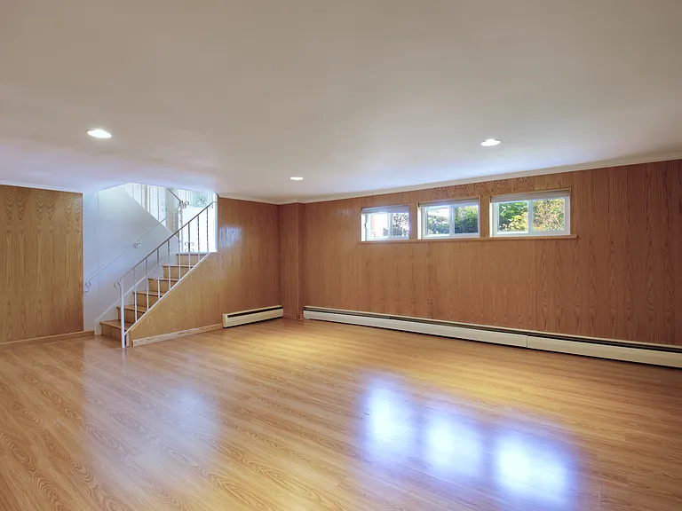 15 Jean Pl — Photo 18