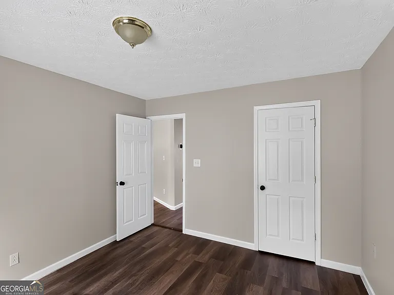 22 Canterbury Dr — Photo 14