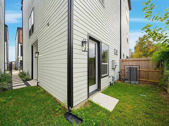 4th image of 4013 Griggs Rd #F