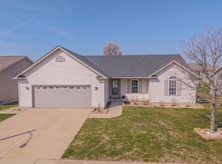 2275 Boulder Dr, Normal, IL 61761