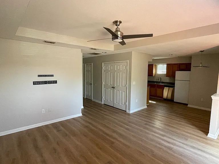 2315 Timber Oaks Ln — Photo 10
