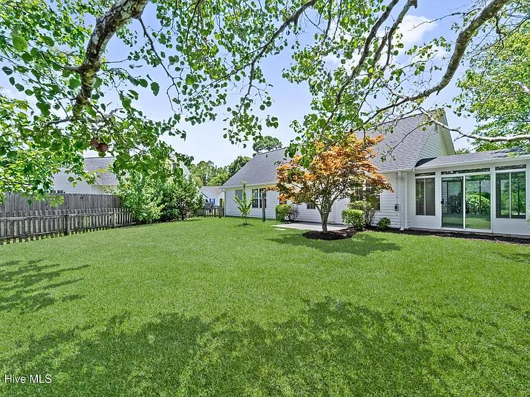 3200 Paramount Way — Photo 23