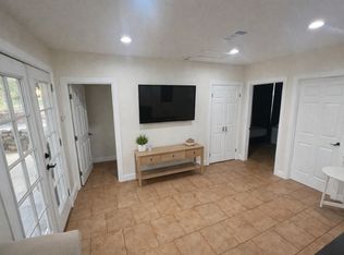 2011 8th St UNIT A, San Fernando, CA 91340