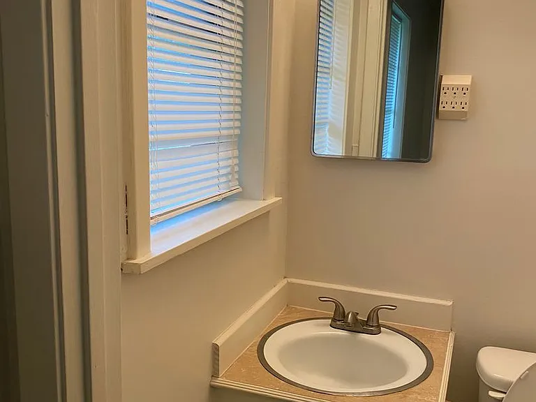 106 Hillcrest Rd — Photo 6