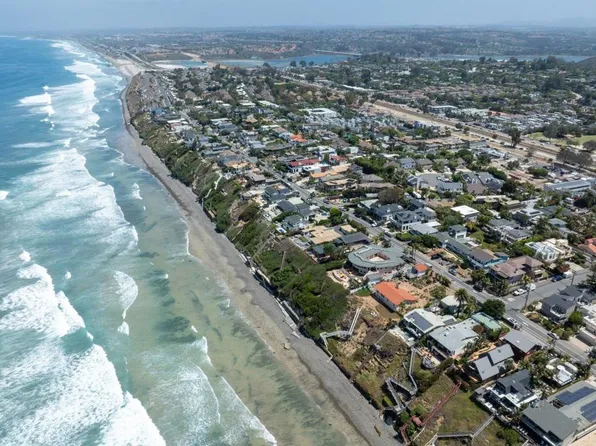 1524 N Coast Highway 101, Encinitas, CA 92024