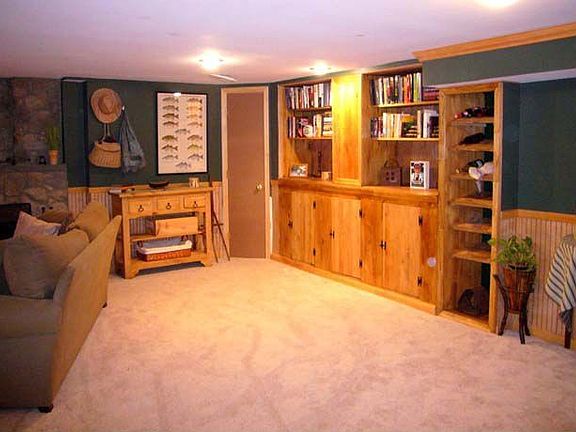 Rec Room (Pic 1)