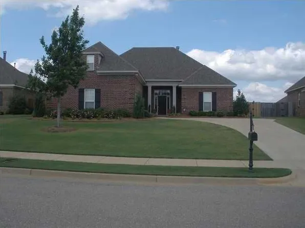 9773 Lochfield Dr, Pike Road, AL 36064