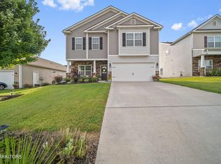 6128 Pembridge Rd, Knoxville, TN 37912