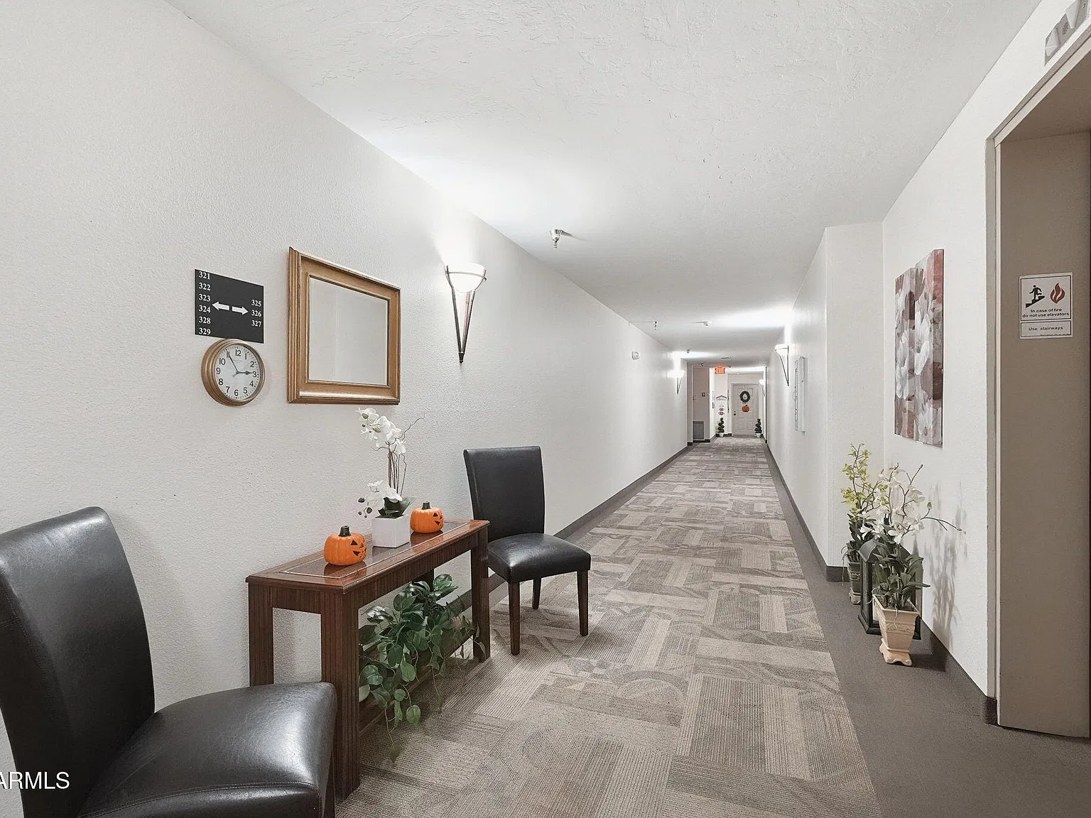 3 bed, 2.0 bath, 1698 sqft, $2,400 — Photo 3
