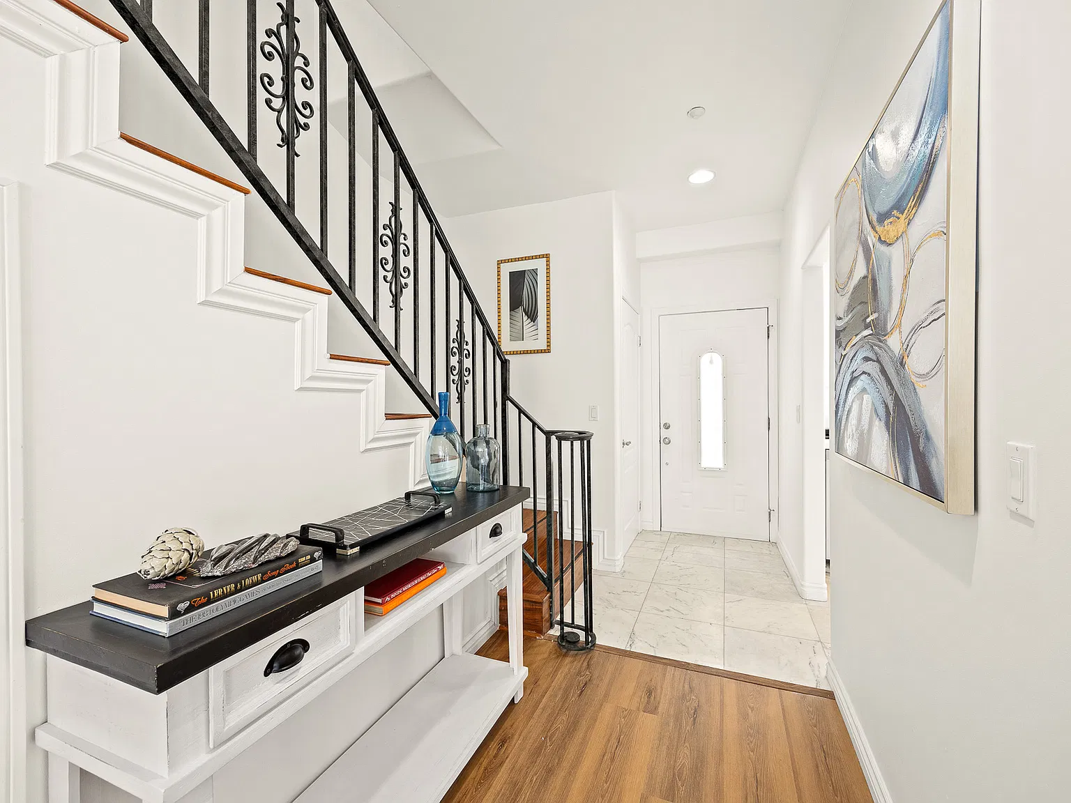 2 bed, 1082 sqft, $3,800 — Photo 3