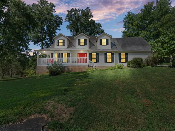 544 Holt St, Athens, TN 37303