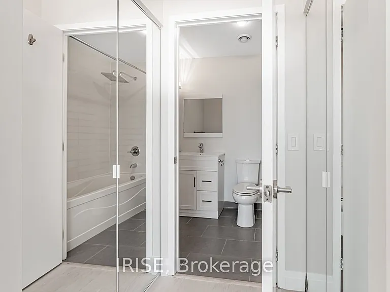 33 Mill St #1702 — Photo 18